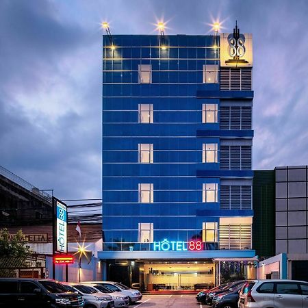 Hotel 88 Mangga Besar Raya 120 Jakarta By Wh Εξωτερικό φωτογραφία