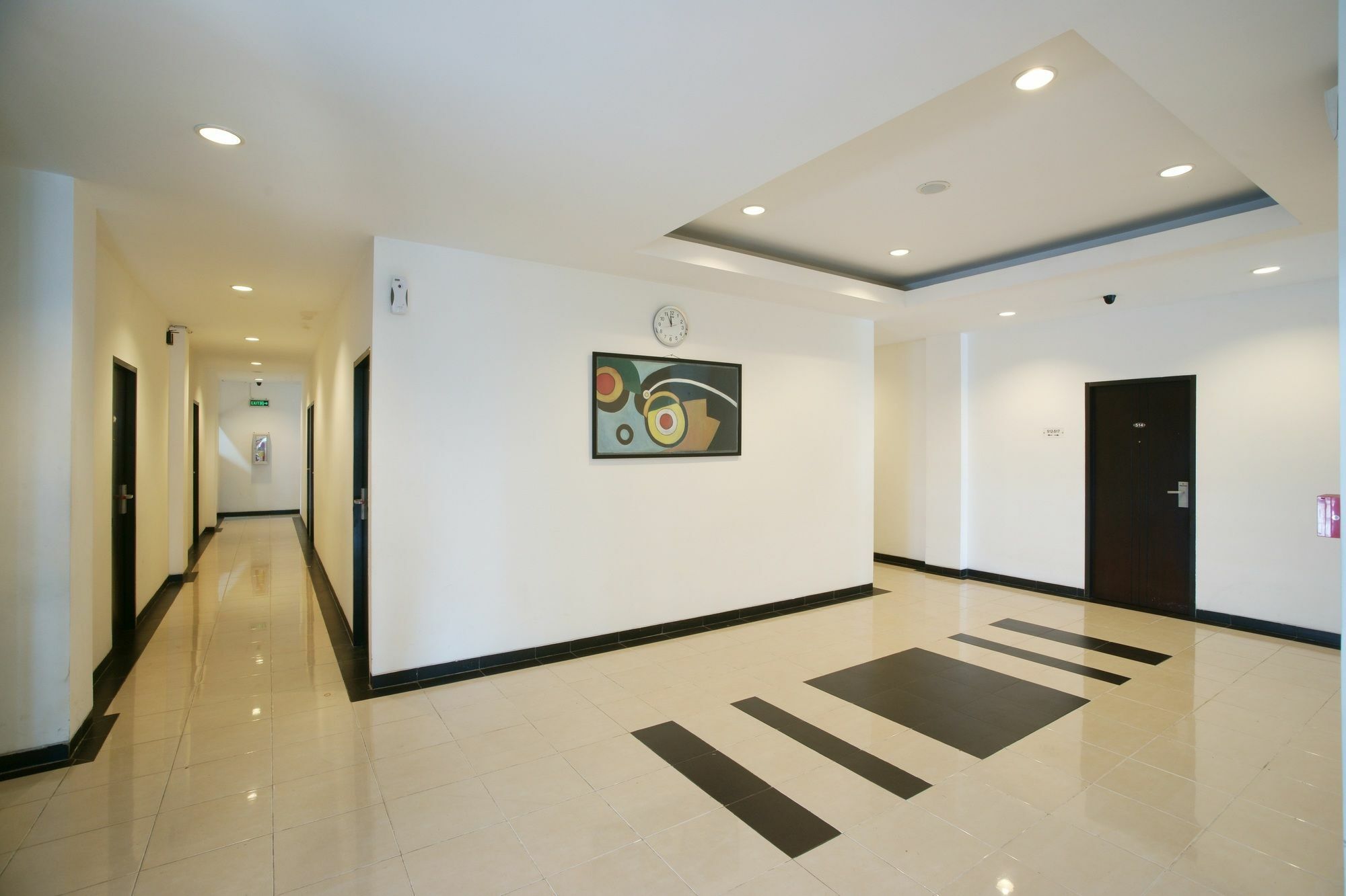 Hotel 88 Mangga Besar Raya 120 Jakarta By Wh Εξωτερικό φωτογραφία